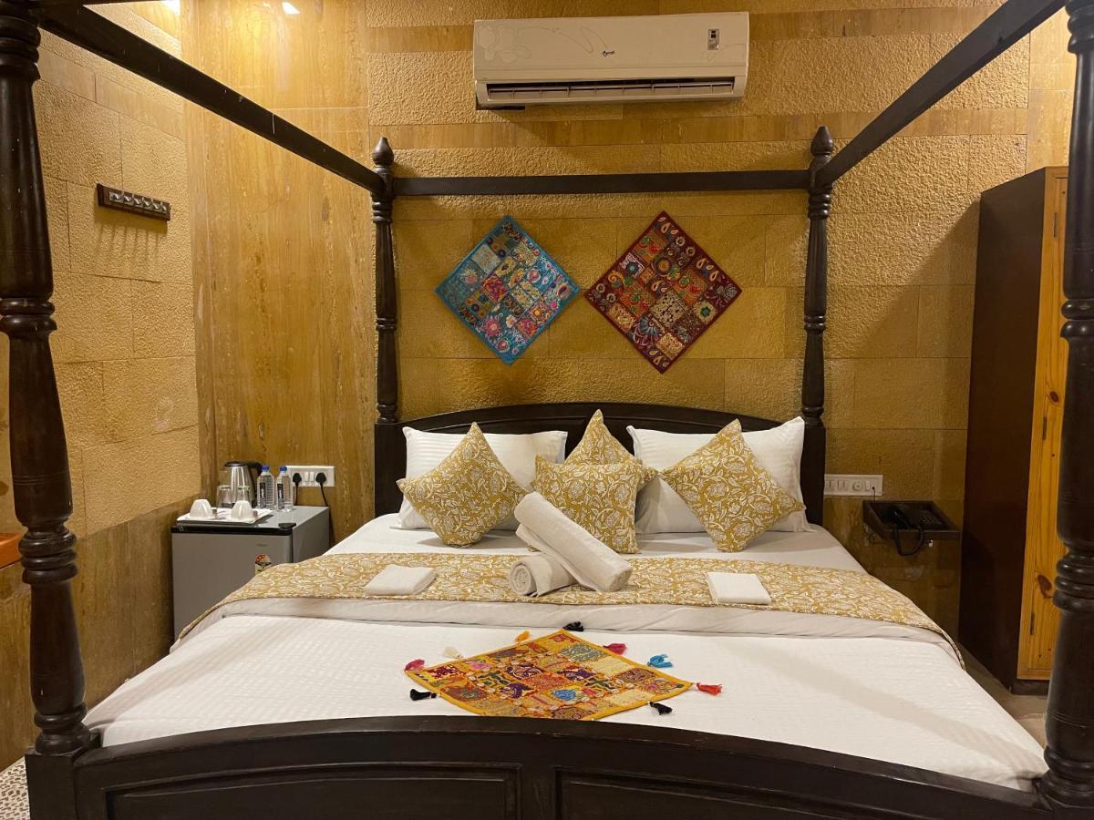 Hotel Meerana 자이살메르 외부 사진